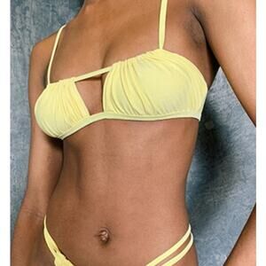 NEW! Blackbough Cutout Swim Bikini Top XL Yellow Swimwear Beach Swim TOP ONLY